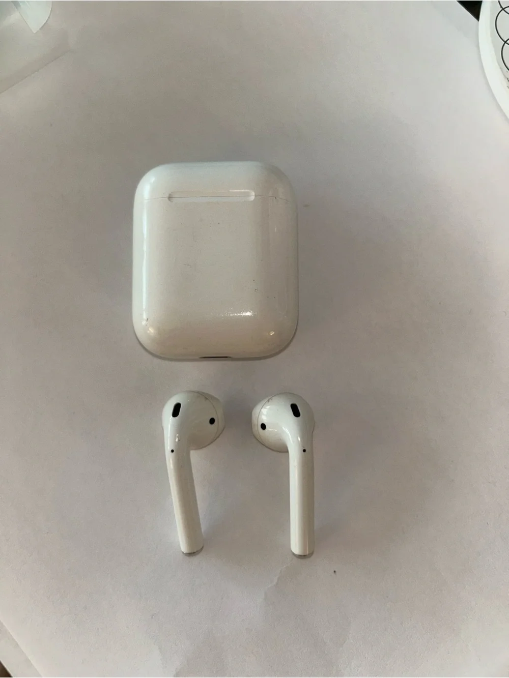 Apple AirPods 2nd Generation A2031 A2032 A1602 MV7N2AM/A w/ Case Boxed